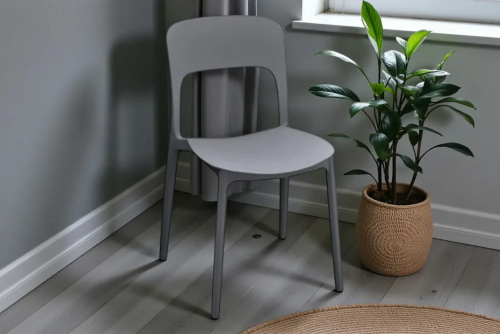 Art. 1953 - Sedia in polipropilene grigio A