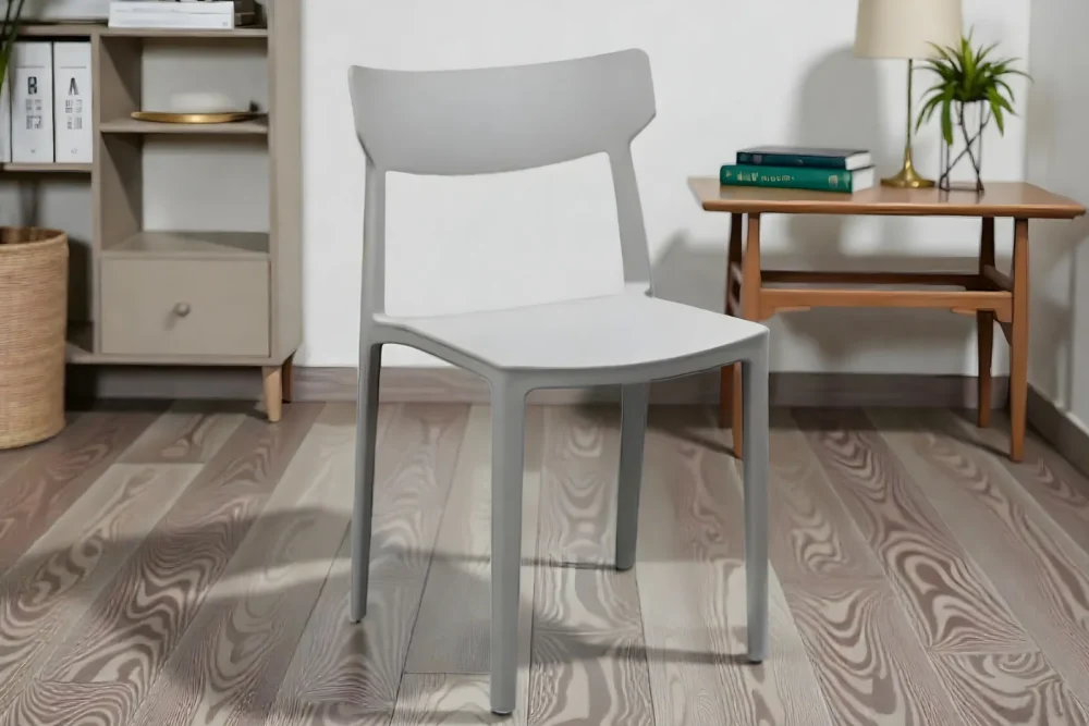 Art. 2053 - Sedia in polipropilene grigio