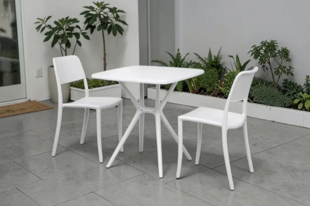 Set tavolino + 2 sedie Amber